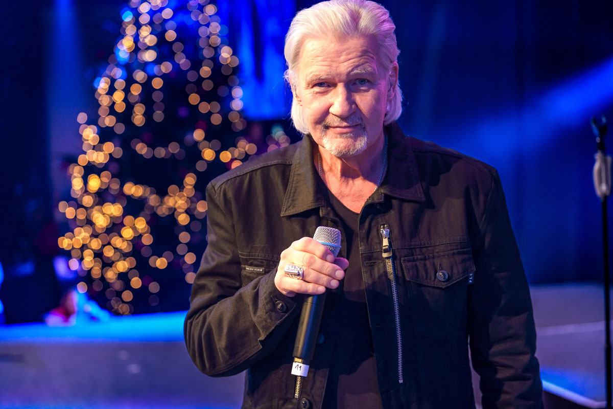 Spar 50 kr. pr. billet til Johnny Logan & Friends